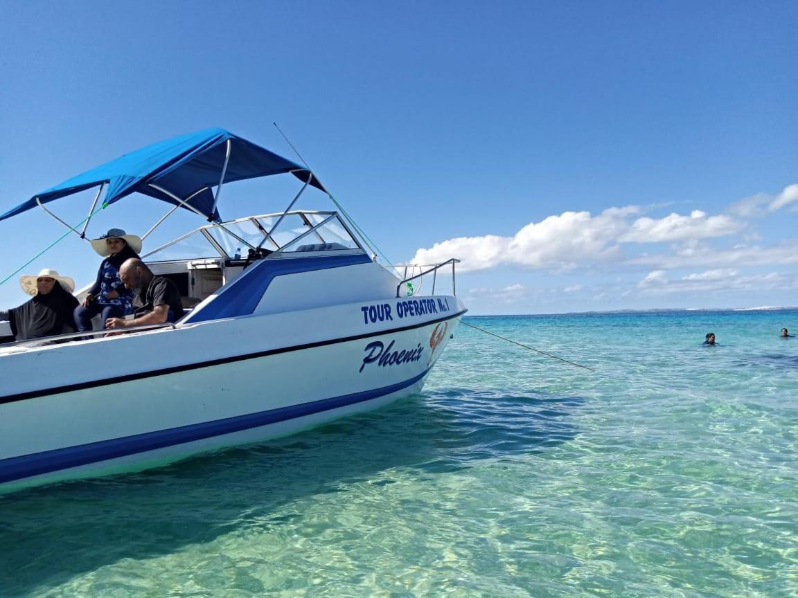 Dolphin Dhow Beach Safaris Vilanculos Exterior photo