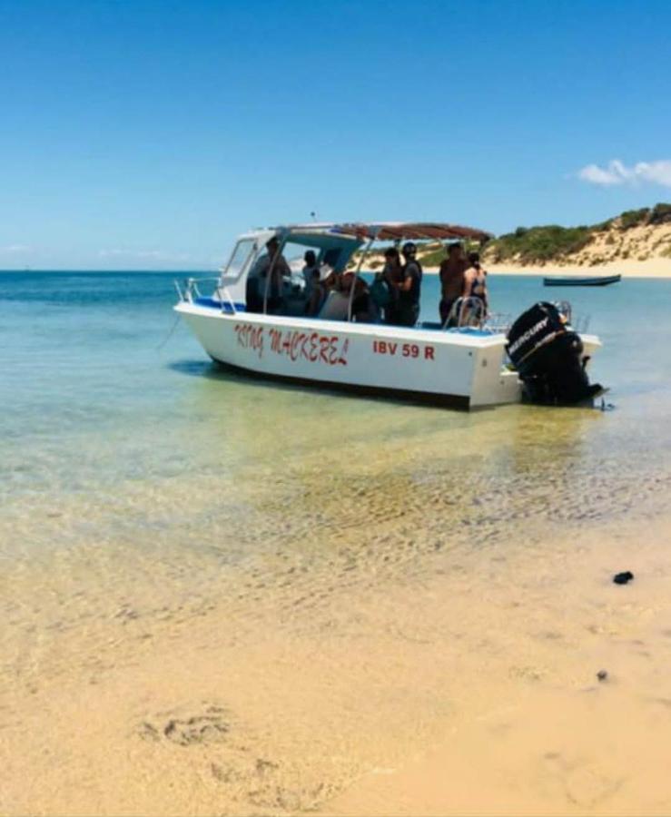 Dolphin Dhow Beach Safaris Vilanculos Exterior photo