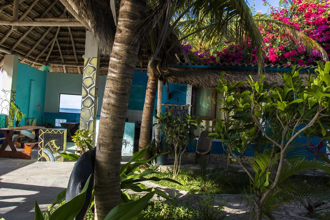 Dolphin Dhow Beach Safaris Vilanculos Exterior photo